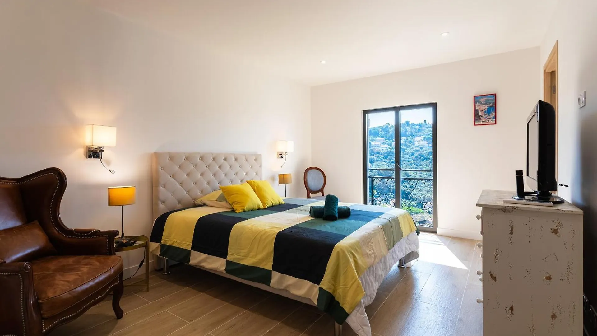 La Turbie Vista Vi4422 By Riviera Holiday Home